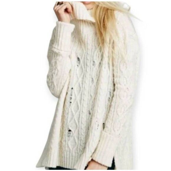 FREE PEOPLE IVORY COMPLEX CABLE DISTRESSED COWL/TURTLENECK SZ.XS EUC. - Picture 1 of 10